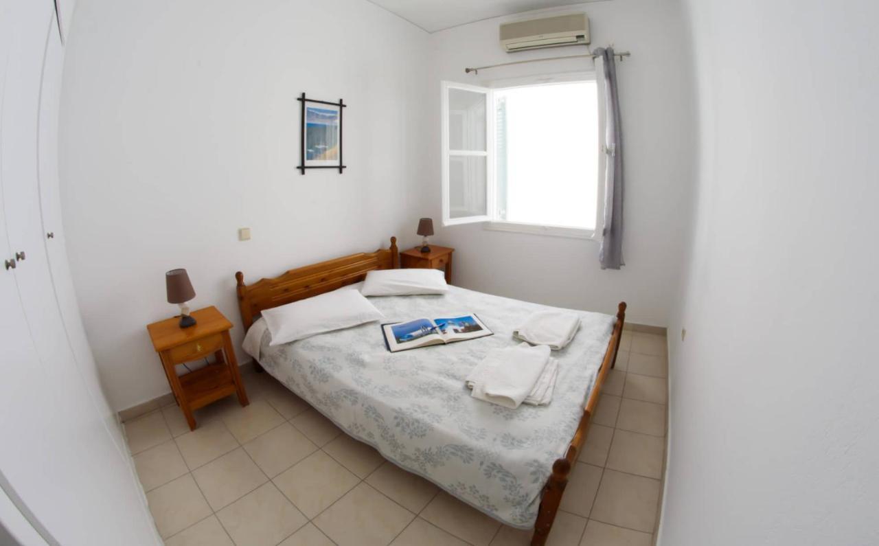 Lefkothea Hotel Kamari  Bagian luar foto