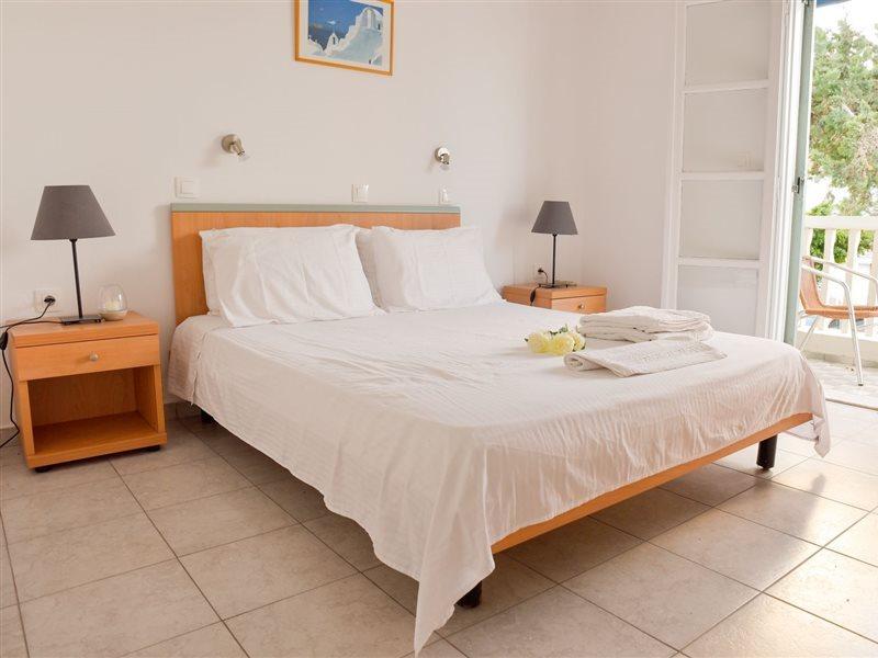 Lefkothea Hotel Kamari  Bagian luar foto